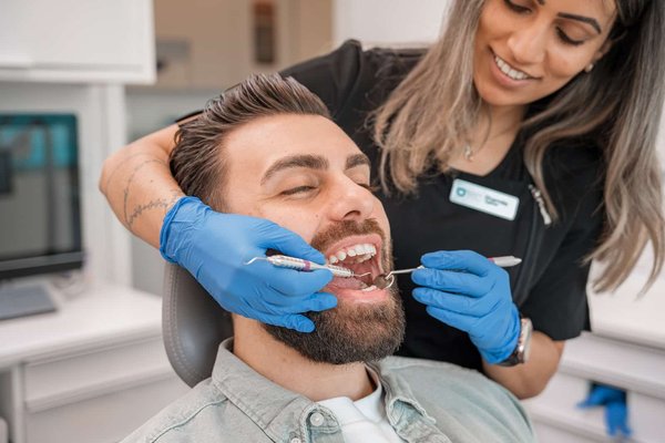 Pourquoi doit-on consulter un dentiste à Strasbourg aujourd'hui ?