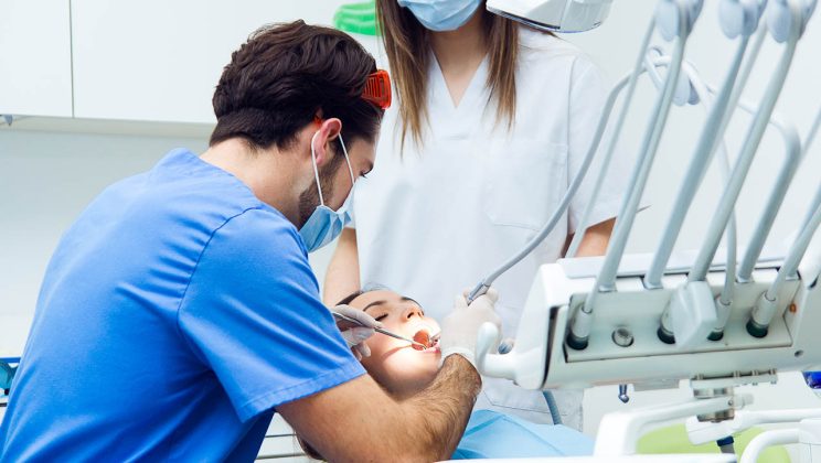 Quand recourir à un prosthodontiste ?